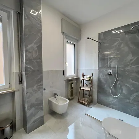 Apartment Frame Of